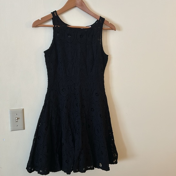 BB Dakota Black Lace Dress 👗 Fit & Flare Mini Sleeveless Cocktail Party Dress - Picture 2 of 15